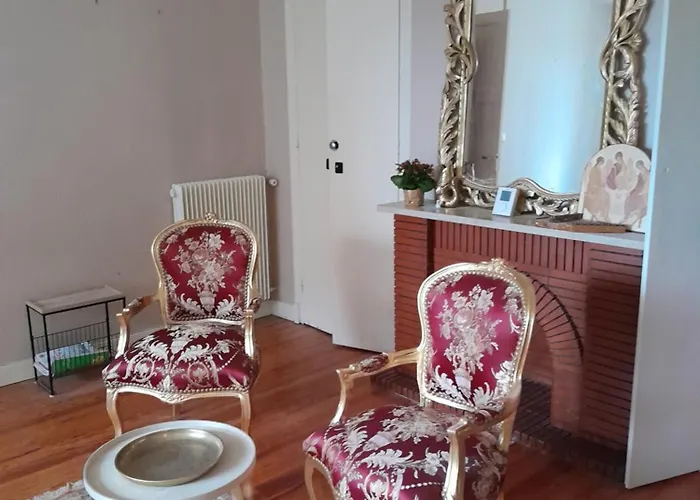 Vue De Reve Dans De Standing - Vous Faites Le Menage-very Good Prices But Have To Cle-an Th-e Flat Apartman