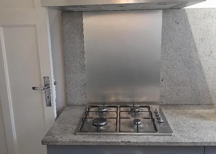 Vue De Reve Dans De Standing - Vous Faites Le Menage-very Good Prices But Have To Cle-an Th-e Flat Apartman