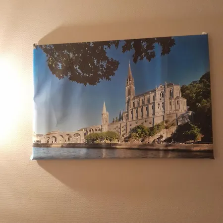 Vue De Reve Dans De Standing - Vous Faites Le Menage-very Good Prices But Have To Cle-an Th-e Flat 卢德