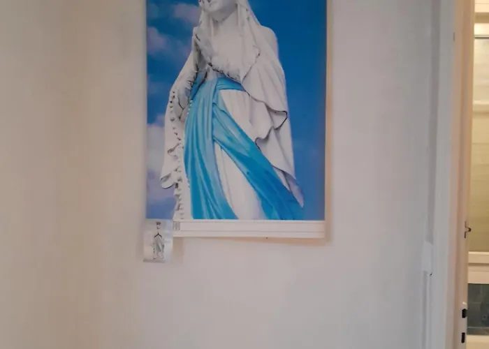 Vue De Reve Dans De Standing - Vous Faites Le Menage-very Good Prices But Have To Cle-an Th-e Flat