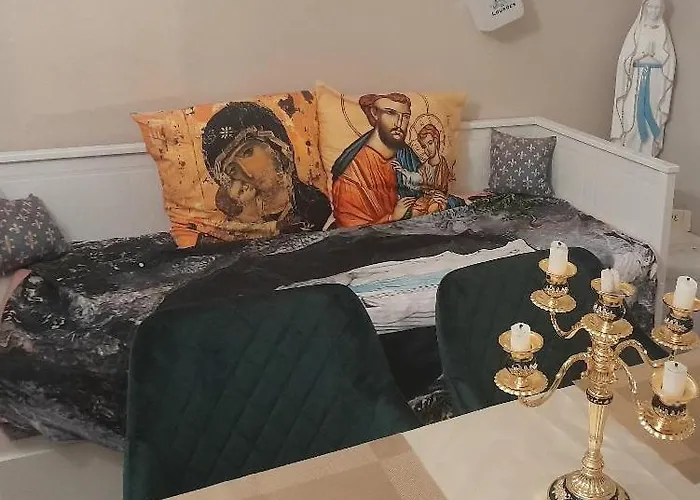 Vue De Reve Dans De Standing - Vous Faites Le Ménage-very Good Prices But Have To Cle-an Th-e Flat